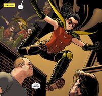 Helena Wayne Robin Earth 2 002