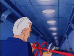 The mastermind staying close to the action