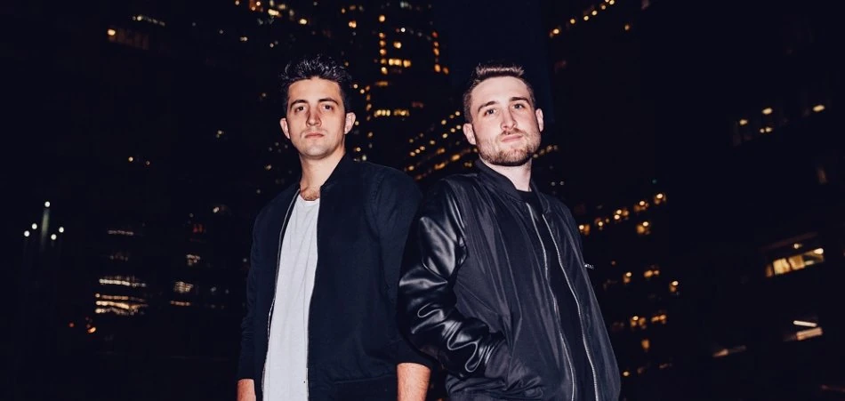 TROY HINSON APPLE visual data 7