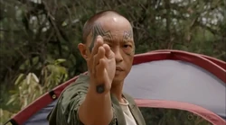 Карнак отражает пулю