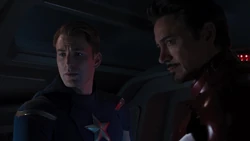  и  обсуждают действия .