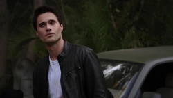 Уорд прибывает в Перу