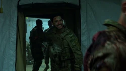 Руссо тянет  от .