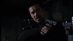 Уорд выражает разочарование в Симмонс