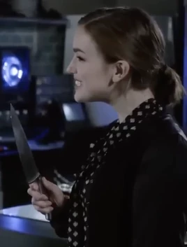 Elizabeth Henstridge DA