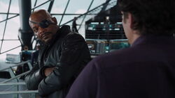 NickFury-Greets-BruceBanner