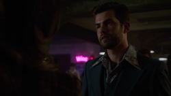 Малик прерван .