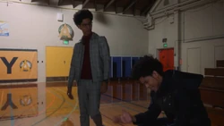 Уайлдер допрашивает 