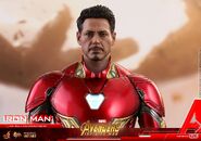 Iron Man IW Hot Toys 21