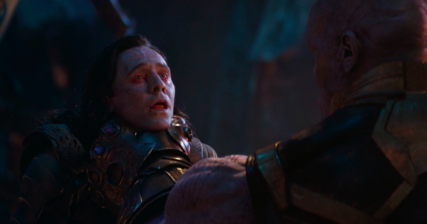 Как тессеракт оказался в асгарде. AIW Loki is Choked to Death. Как тессеракт оказался в асгарде фото. Как тессеракт оказался в асгарде-AIW Loki is Choked to Death. картинка Как тессеракт оказался в асгарде. картинка AIW Loki is Choked to Death. Камни бесконечности (англ. Infinity Gems), иногда называемые Камни космоса (англ. Cosmic Gems) — шесть камней огромной силы, описанные в комиксах издательства Marvel Comics. Любой, обладающий всеми шестью камнями и использующий их одновременно — например, с помощью Перчатки бесконечности — становится буквально всемогущим и всеведущим. В некоторых сюжетных линиях и кроссоверах появляется седьмой камень, помимо изначальных шести.