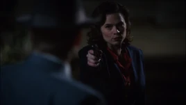 CarterPullsAGunOnThompson