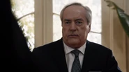 Malick logra convencer a todos que Coulson es un traidor.