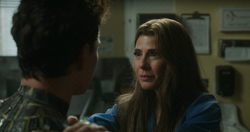 Parker speaks with her 