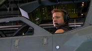 Avengers-movie-image-jeremy-renner-01