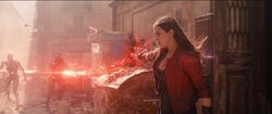 Scarlet-Witch-returns-to-battle-AAoU
