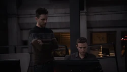 Фитц рассказывает  о происхождении 