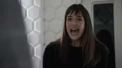 Симмонс срывается на 