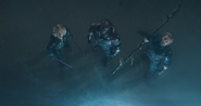 Rogers, Romanoff y Wilson ven a la Orden Oscura huir.