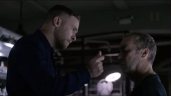 Фитц допрашивает 