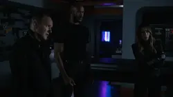 Колсон,  и  слушают рассказ .