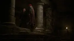 Сардж нападает на 