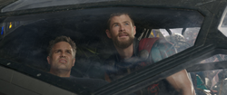 Thor y Banner en Sakaar