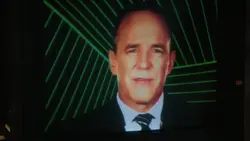 Колсон рассказывает о выживании .