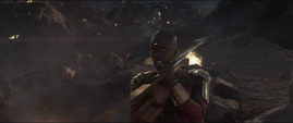 Okoye se prepara para enfrentar a Glaive