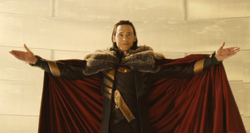 Loki-Thor-the-Dark-World-deleted-scene-screenshot-4