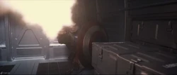 Rogers es atacado por un soldado de HYDRA.