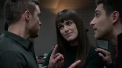 Фитц спорит с 