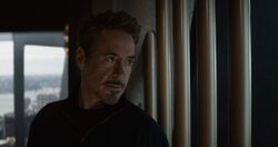 Start and Ant-Man in Stark Tower