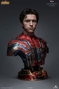 Queen-Studios-Iron-Spider-statue