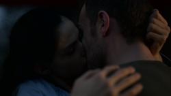 RosettiDaimonKIss