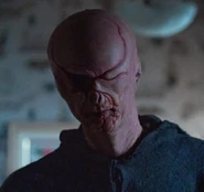 Хранитель †