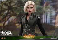 Black Widow Infinity War Hot Toys 17