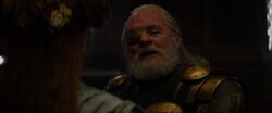 Odin-Speaks-To-Frigga-For-The-Last-Time