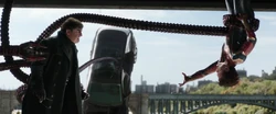 Parker toma el control de los tentáculos de Octavius