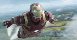 Iron Man volando