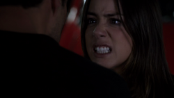 Skye (1x20)