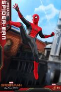 Spider-Man Far From Home Hot Toys 11