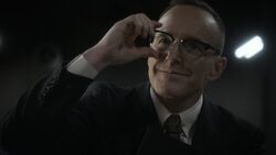 Coulson takes Vega's picture