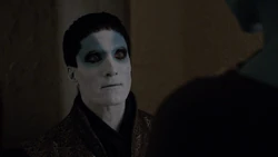 Касиус отчаянно просит лояльности 