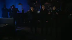 Колсон,  и  прибывают в .