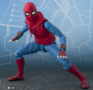 S.H.-Figuarts-Homemade-Suit-Spider-Man-6-Inch-Figure-e1502393187329