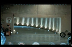  tests the armor's HUD