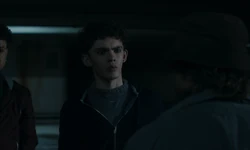 Каплан узнает об аномалии .