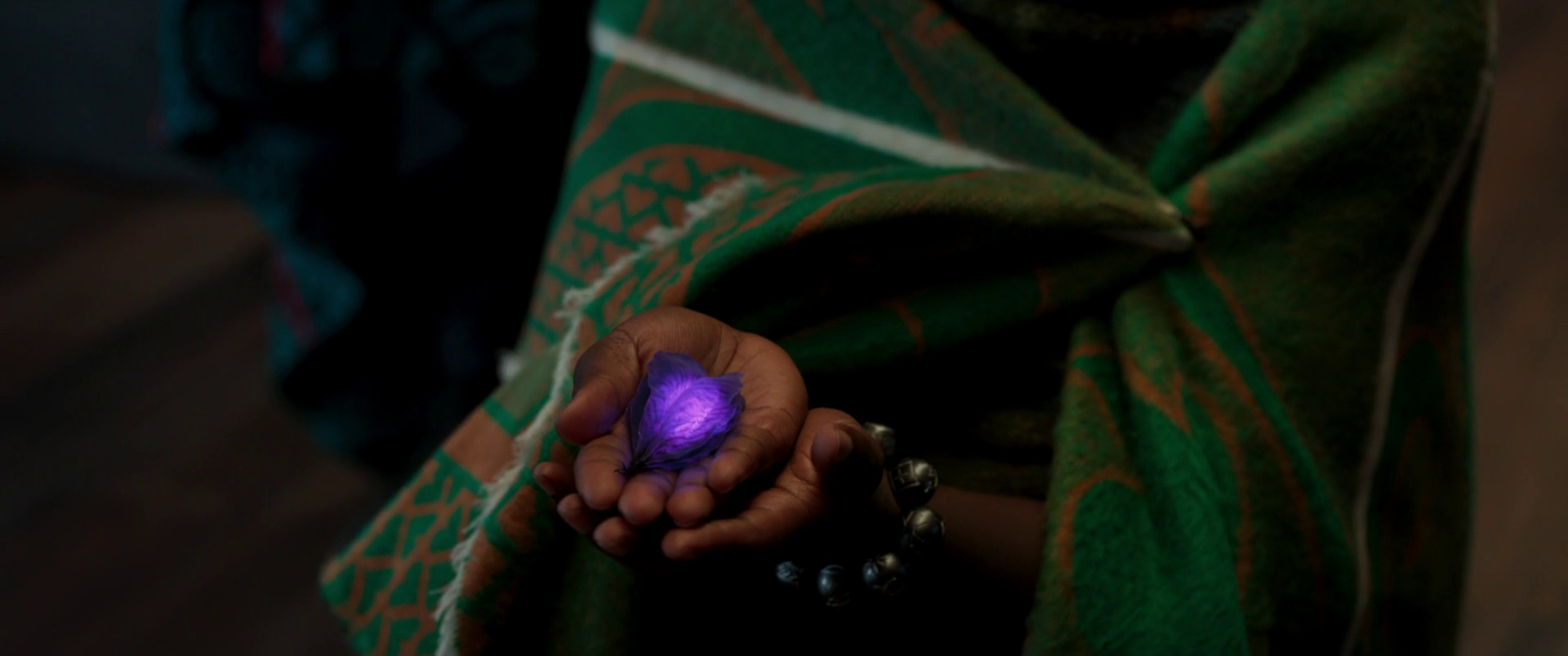Vibranium five shop fingers