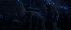 Rocket y Groot en Nidavelir