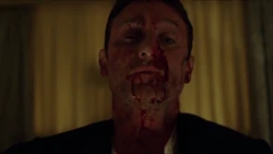  убивает членов .